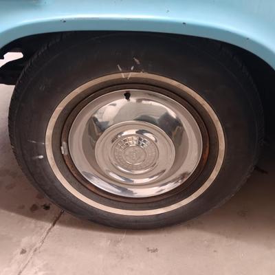Running Classic 1956 Chrysler Windsor with 331 Spitfire V8 MUST SELL! NO RESERVE