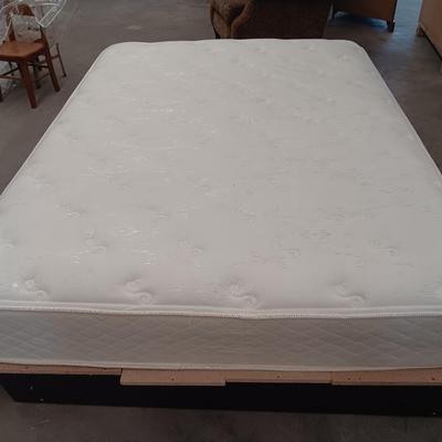 Platform bed with Stockwell Therapedic International mattress - Full Size