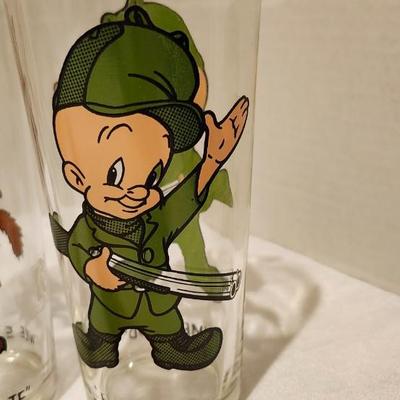 7 Vintage “Federal” Thin Glass 1973 Pepsi Looney Tunes