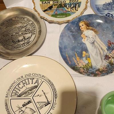 Vintage Fire King Jadeite Extra Heavy Restaurant Mug and Collectors Plates