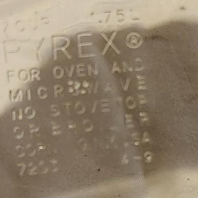 Four Pyrex 1.75QT Clear Glass Bowl With Blue Plastic Lid!