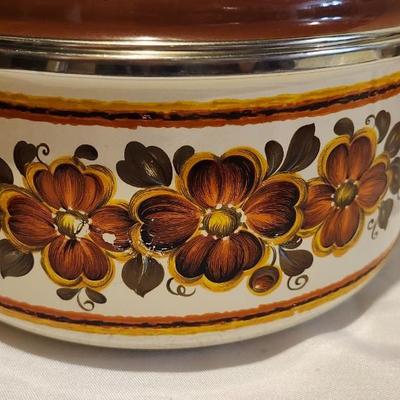 7 Piece 70s Enamelware Cookware Harvest Gold Poppy Orange Floral Pattern