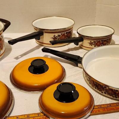 7 Piece 70s Enamelware Cookware Harvest Gold Poppy Orange Floral Pattern