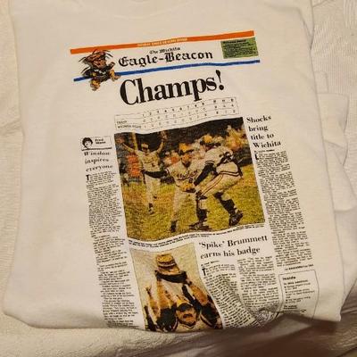 Vintage WSU memorabilia lot including Final Four