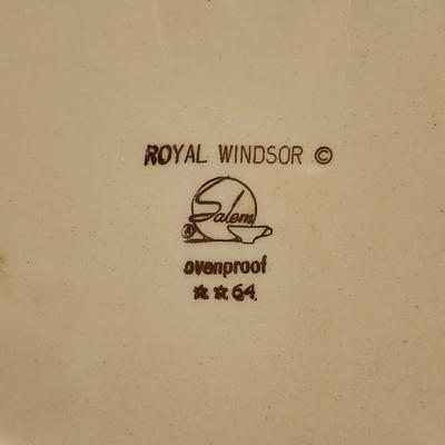 Vintage 1950s, 60s Royal Windsor Salem ☆64 Floral China Biscayne Set