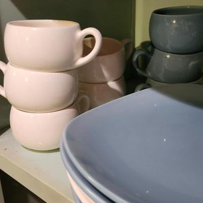 MCM Shoreline Poppytrail pottery