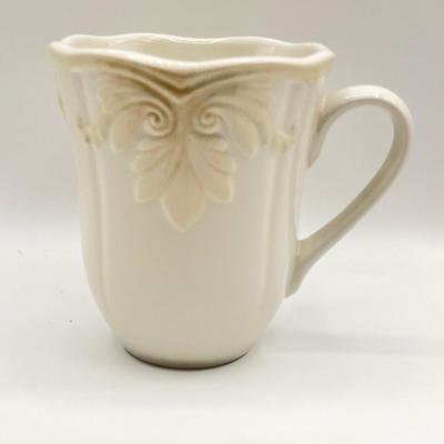 LENOX ~ Butler’s Pantry Gourmet ~ Twenty (20) Piece Assortment Of Dinnerware