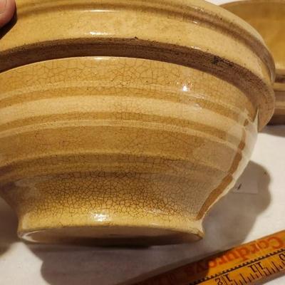 Antique stoneware nesting mixing bowl.