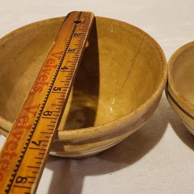Antique stoneware nesting mixing bowl.