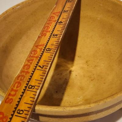 Antique stoneware nesting mixing bowl.