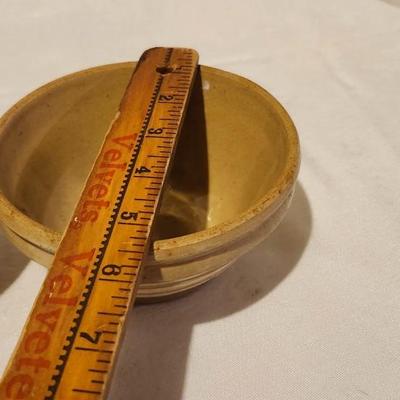 Antique stoneware nesting mixing bowl.