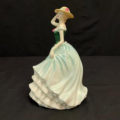 Sunday Best: Seven Royal Doulton Figures (DR-SS)
