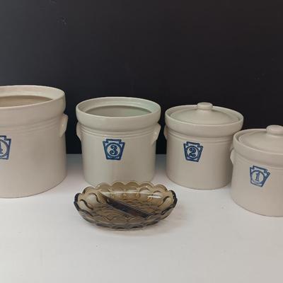 Cute! Farm Crock like numbered canister set (missing 2 lids)
