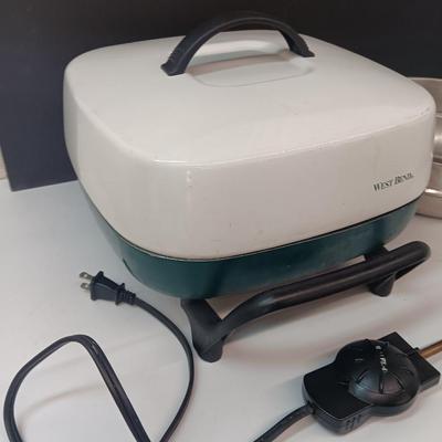 West Bend electric skillet with stainless serving bowl