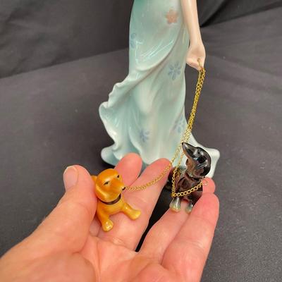 Danbury Mint’s Winter Walk & Springtime Stroll (DR-SS)