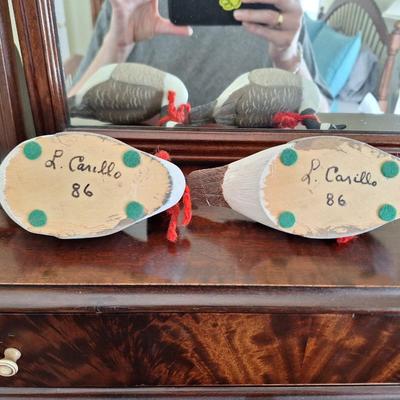 2 Canadian geese figures