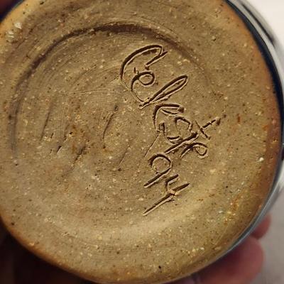 Pottery lot, Vintage and many signed