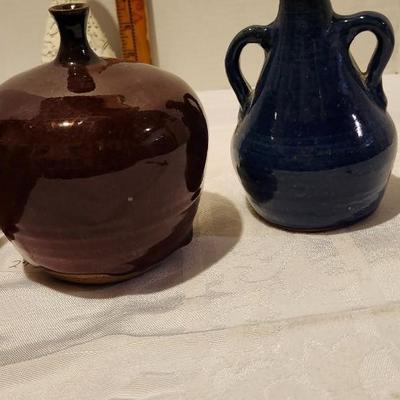 Pottery lot, Vintage and many signed