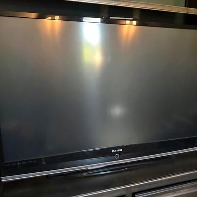 Samsung 75” TV