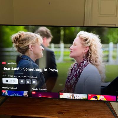 SAMSUNG 50" Smart Tv