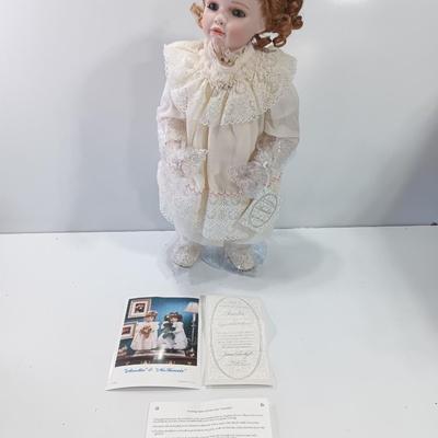 "Amelia" by Virginia Turner A timeless Portrait of Innocence and Friendship porcelain doll NEW!