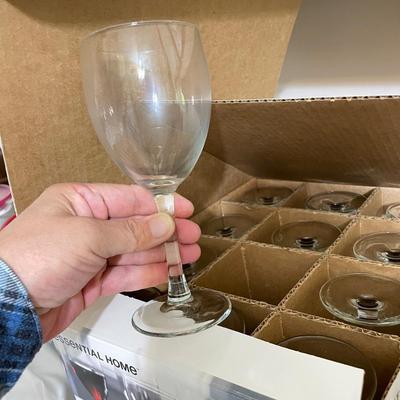 Gold Rim & Everyday Wine Glasses w/Rabbit Corkscrew Set (K-SS)