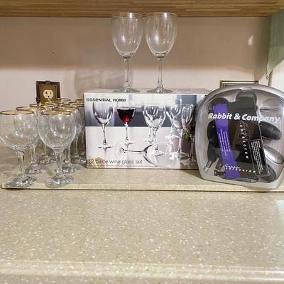 Gold Rim & Everyday Wine Glasses w/Rabbit Corkscrew Set (K-SS)
