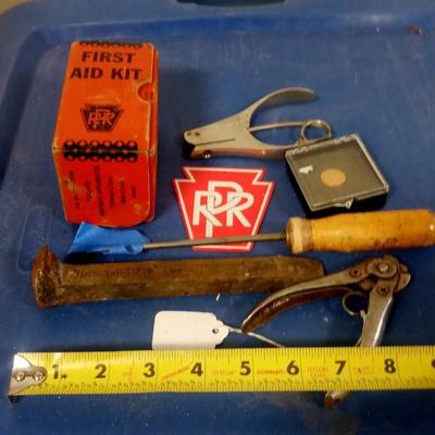LOT 89 OLD RAILROAD ITEMS