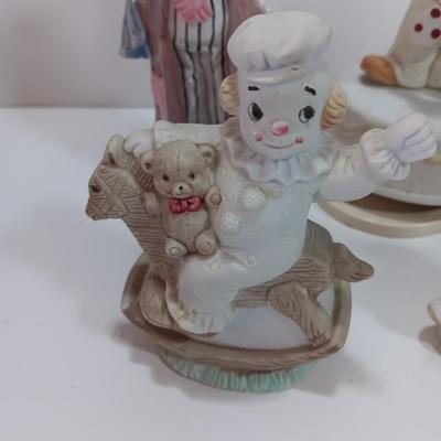 Collection of porcelain clowns - The original Emmett Kelly Circus collection ltd. edition