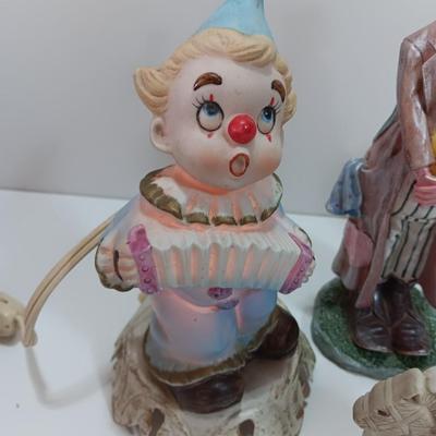 Collection of porcelain clowns - The original Emmett Kelly Circus collection ltd. edition
