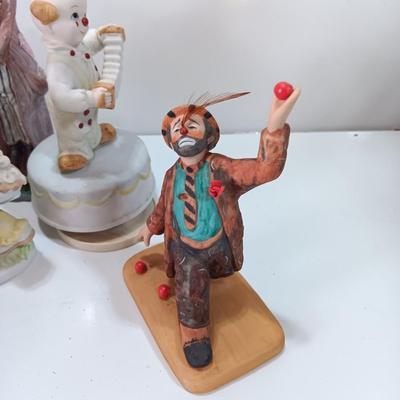 Collection of porcelain clowns - The original Emmett Kelly Circus collection ltd. edition