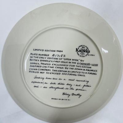 1984 "Open Wide" by Betsey Bradley - A Father's Love Series Collector Plate with box & Certificate of Authenticity