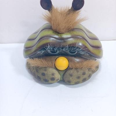 TM 2001 Tiger electronics Furby Toad Shelby