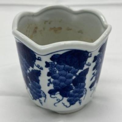 Chinoiserie Hand Painted Footed Planter 4.5 Inches