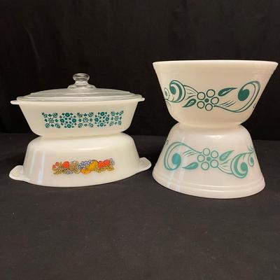 Federal Milk Glass & Fire King: Mid-Century Oven Ware (K-SS)