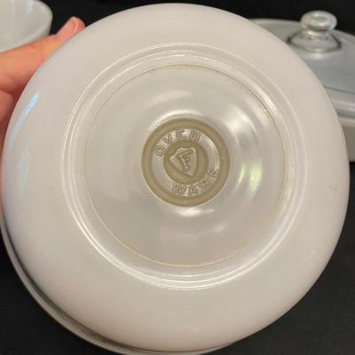 Federal Milk Glass & Fire King: Mid-Century Oven Ware (K-SS)