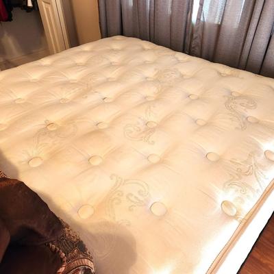 Lot #28 Sealy Posturpedic Queen Mattress/Box Springs/Bed frame - very clean