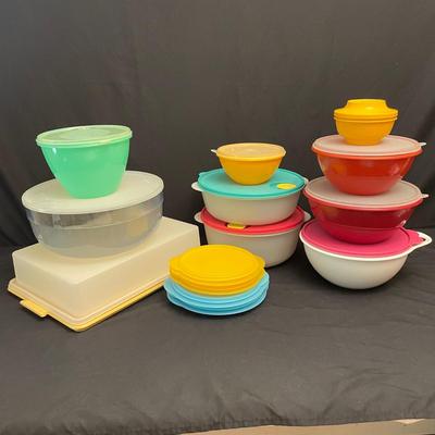 Classic & Modern Tupperware (K-SS)