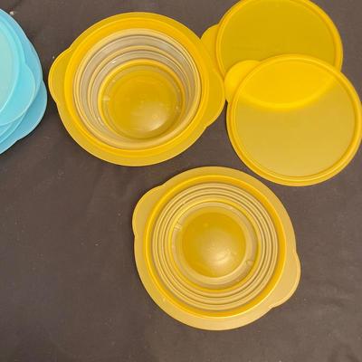 Classic & Modern Tupperware (K-SS)