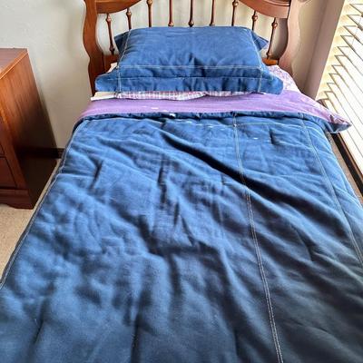 Twin bed #2