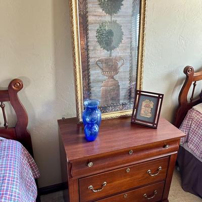 Wooden nightstand with drawers Two blue vases, Art, frame
