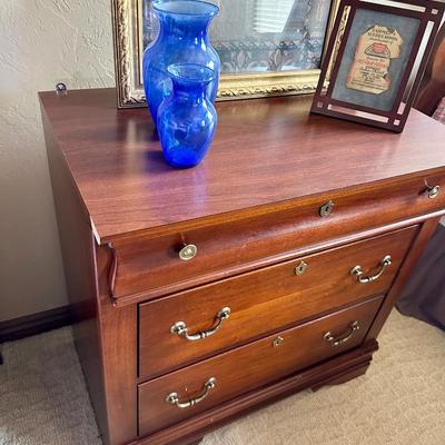 Wooden nightstand with drawers Two blue vases, Art, frame