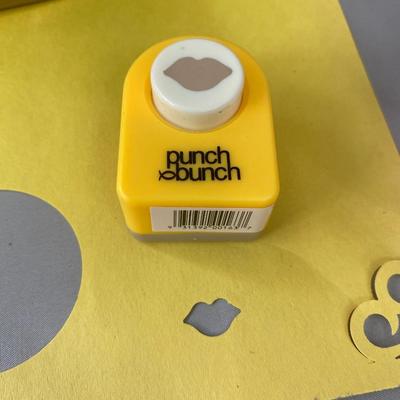 Cute Corner Punches a large Circle and Square & Lips