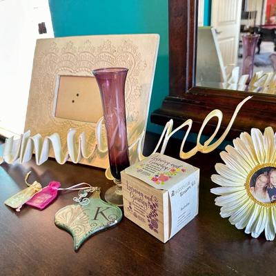 Items for a girls bedroom, Imagine art, picture frames And a darling plum vase.