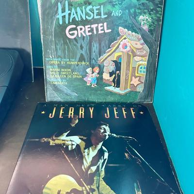 Vinyl records lot with small electric Keyboard