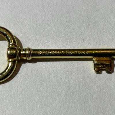 Vintage Tiffany & Co 18k Yellow Gold Key Pendant in VG Preowned Condition.