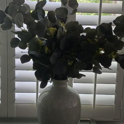 Decor, flowers