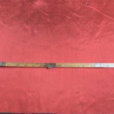 A Measurement Threesome