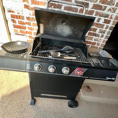Dynaglo Grill and accessories