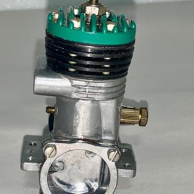K & B 0.19 Green Head Torpedo RC Engine W/Box , Never Ran